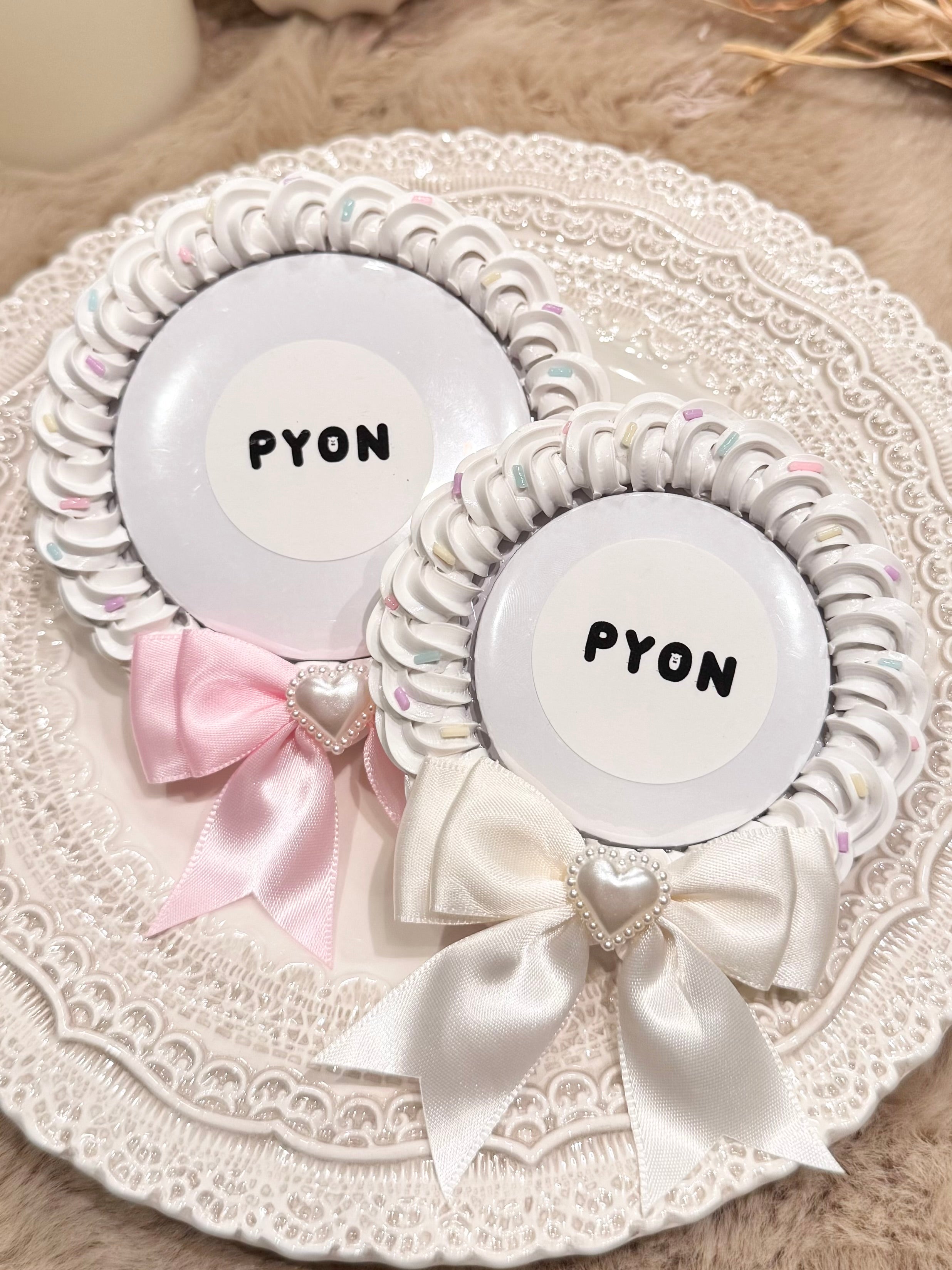 【限定受注販売】 スパイラルホイップ 缶バッジロゼット