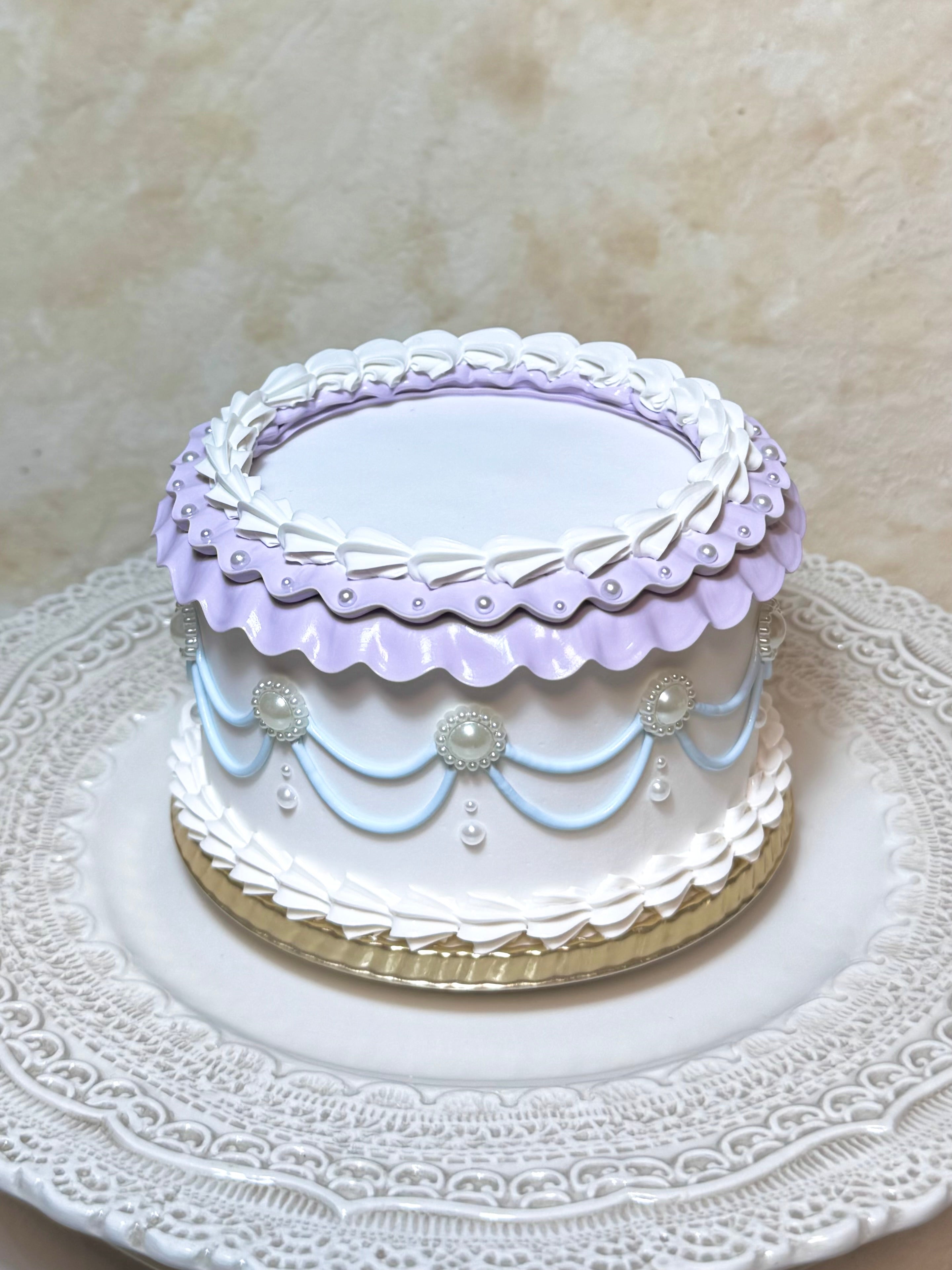 【限定受注販売】 フリルホイップ ホールケーキ