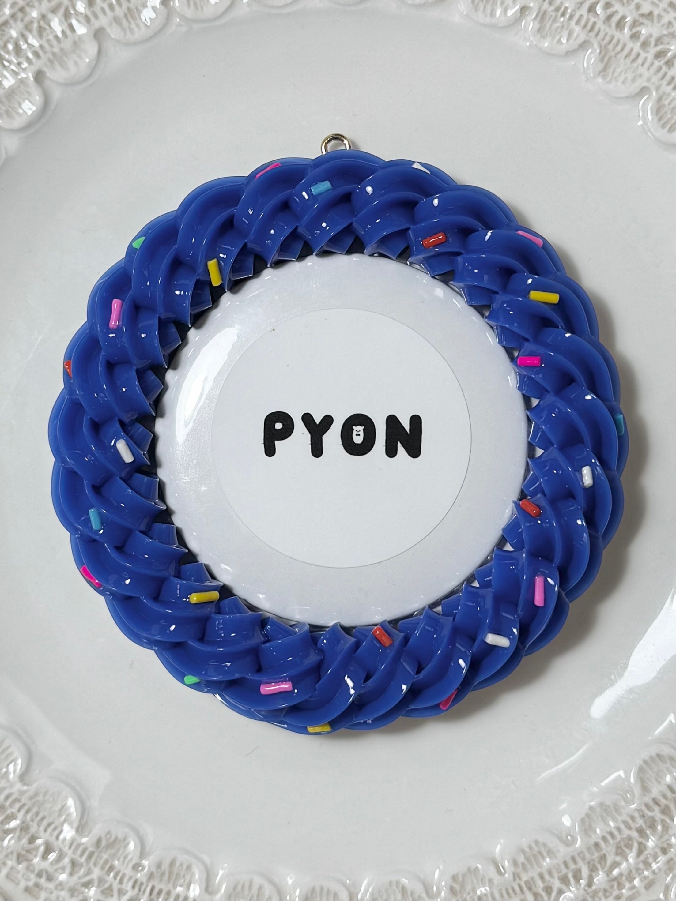 【限定受注販売】 スパイラルホイップ 缶バッジロゼット