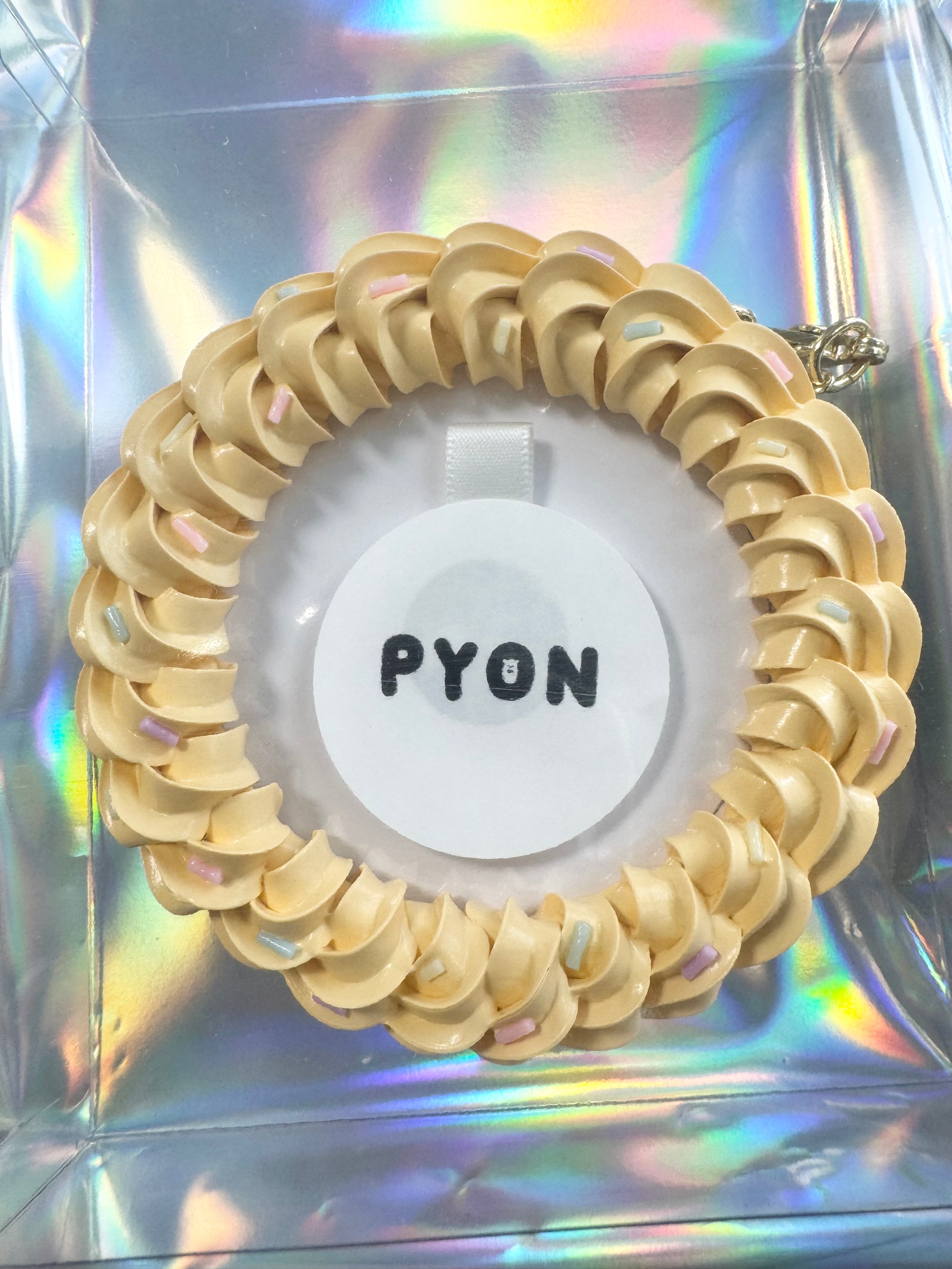 【在庫品販売】58mm 缶バッジロゼット　バッグチャーム付き