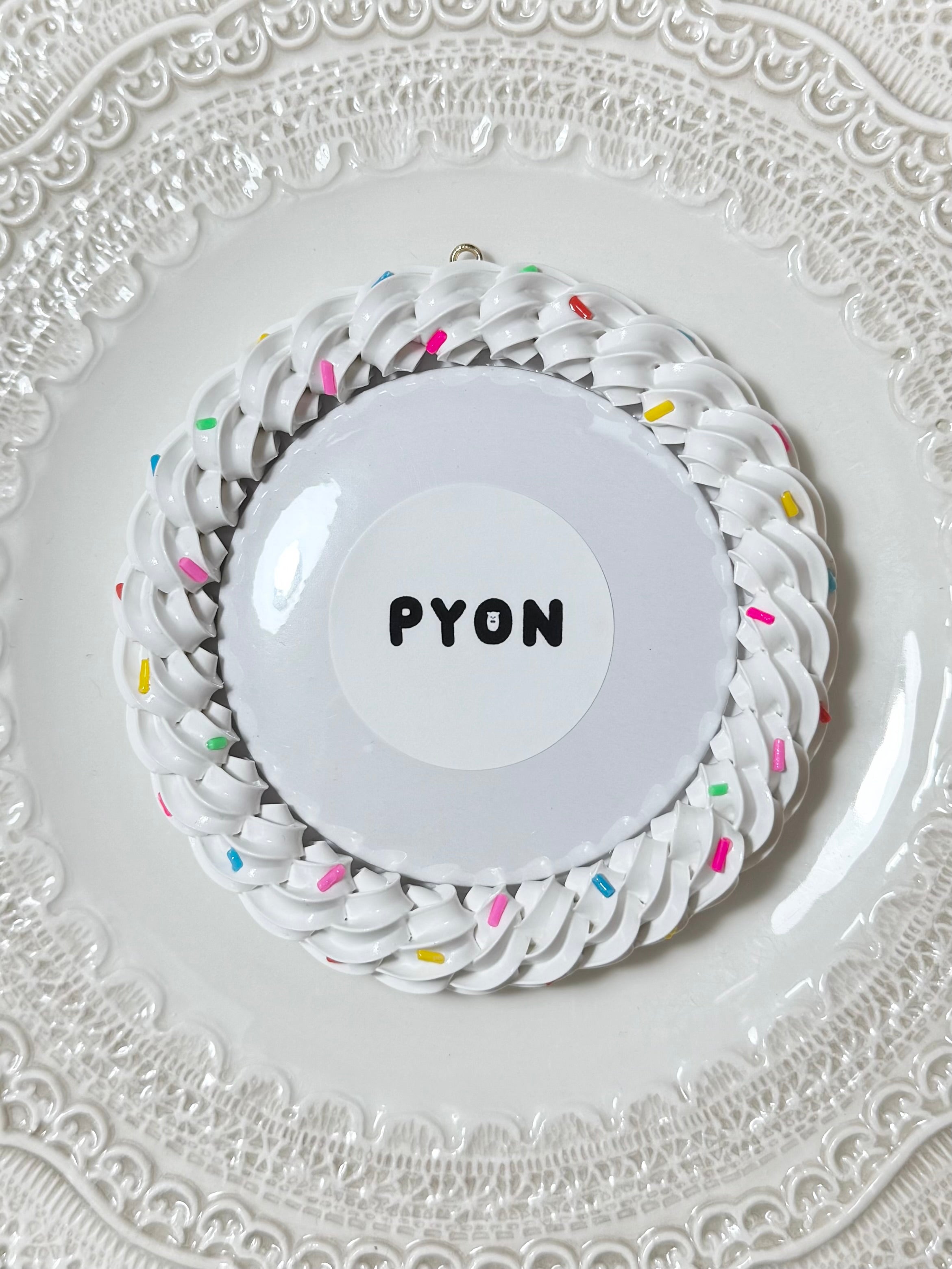 【限定受注販売】 スパイラルホイップ 缶バッジロゼット