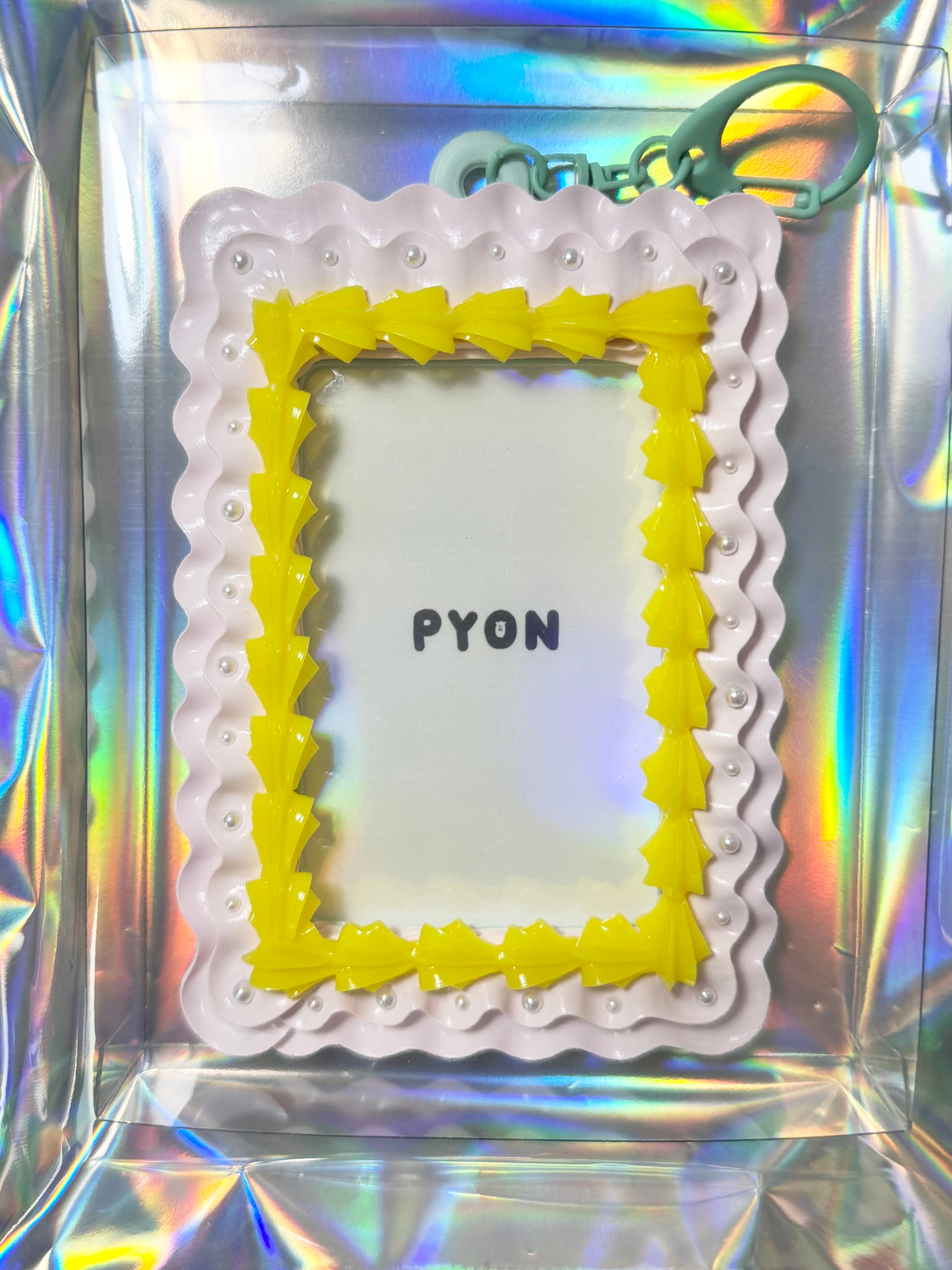 【4】B8 新キーホルダー