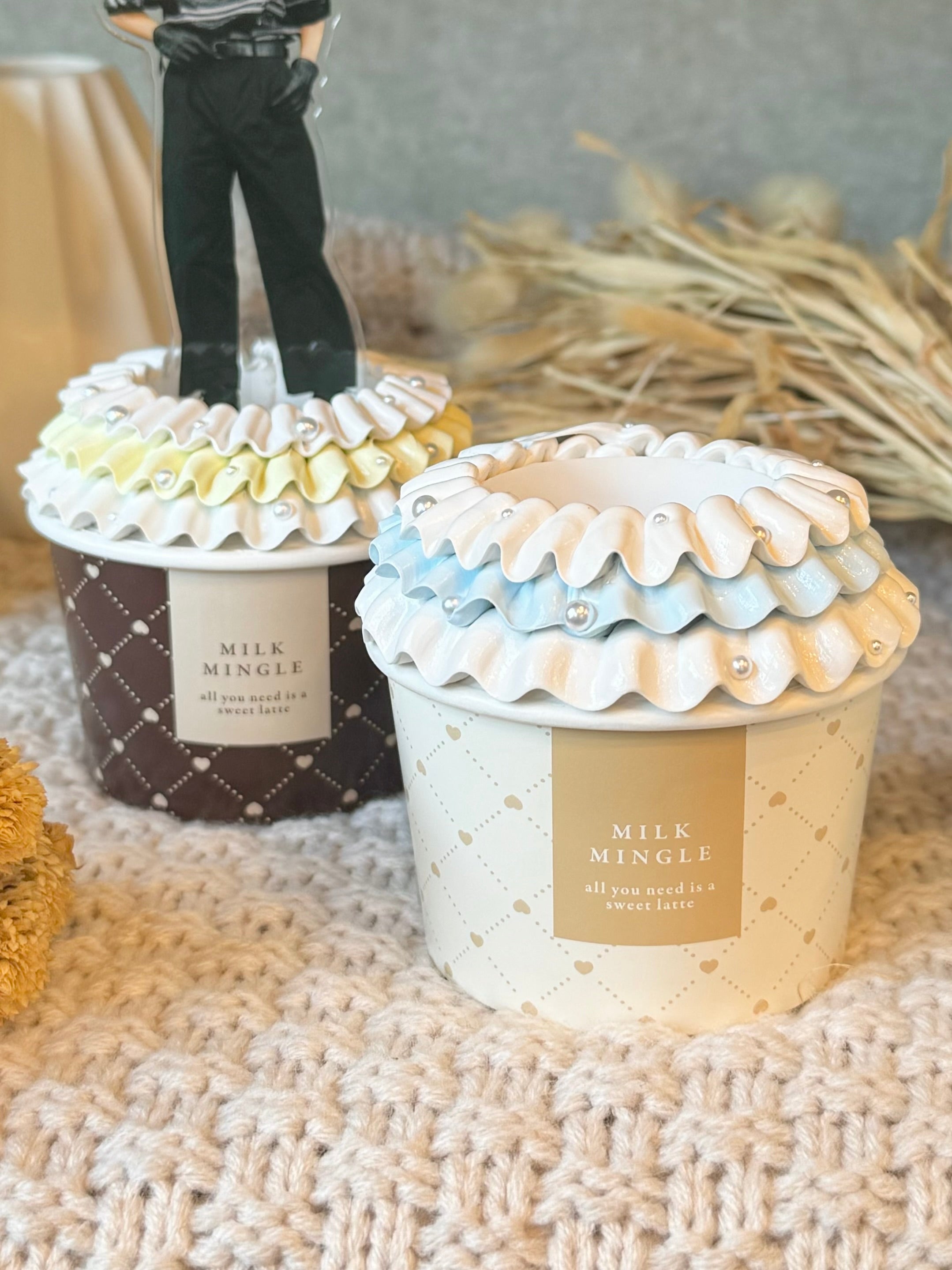 今回は受注できません🙏】 フリルホイップ アクスタスタンド