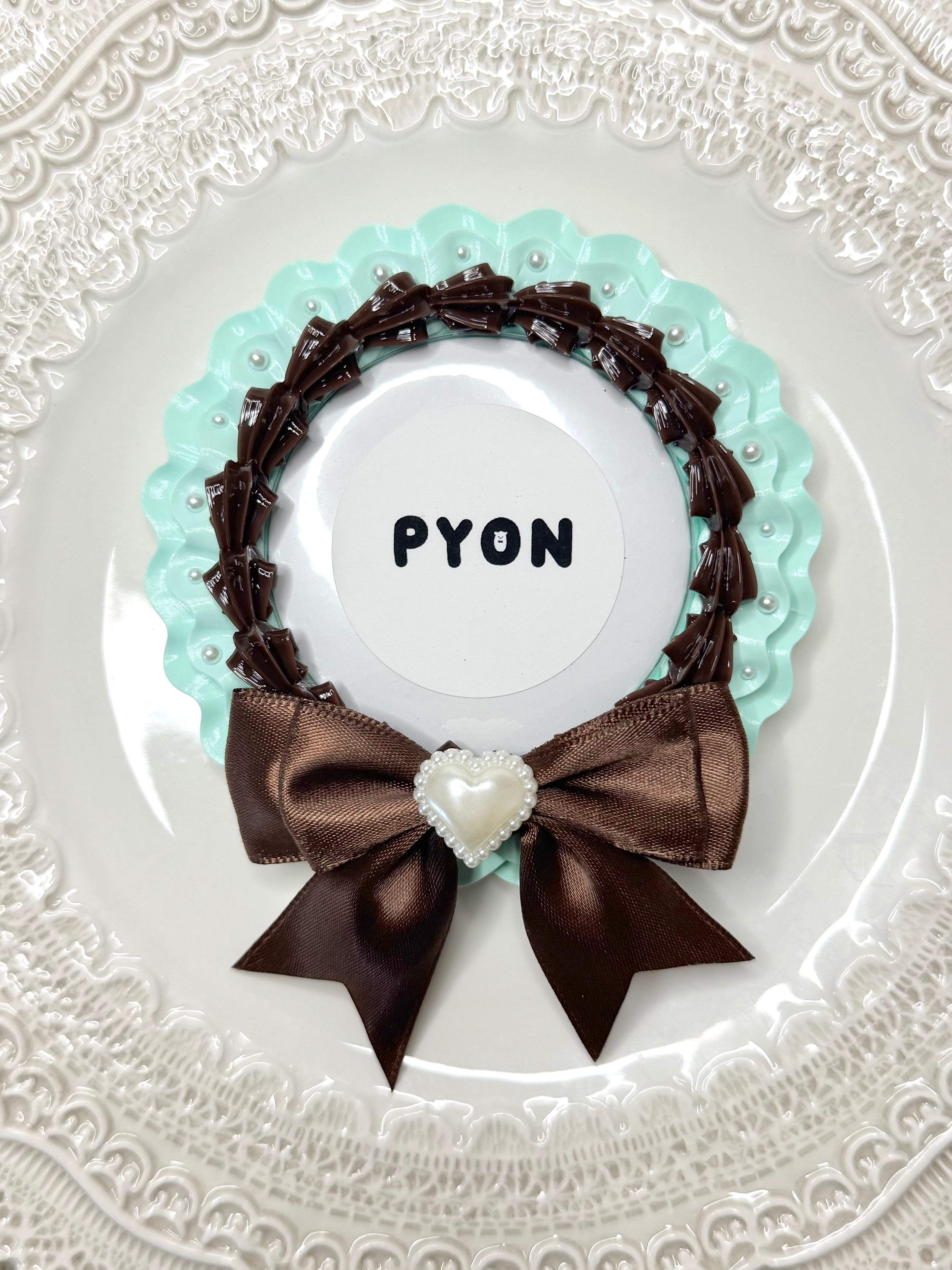 【限定受注販売】 フリルホイップ 缶バッジロゼット